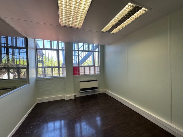 To Let Commercial Property for Rent in Observatory Western Cape